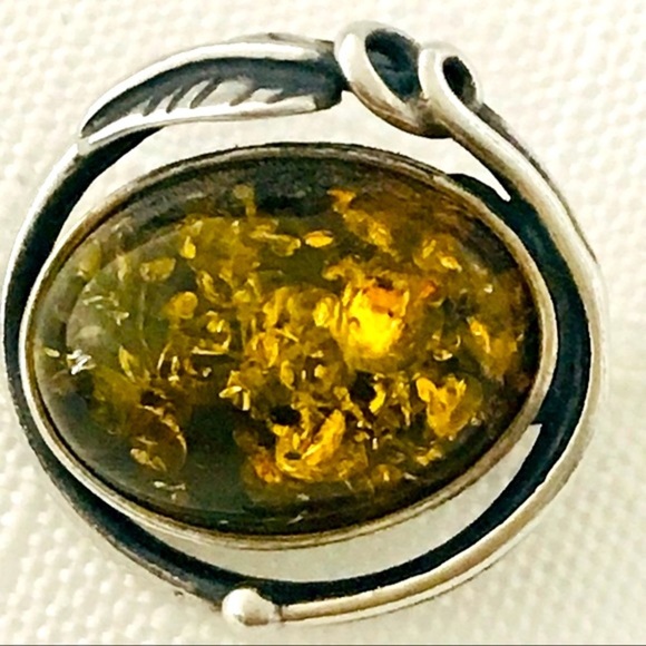 Sterling Silver~Earrings / Vintage / Clip Style - Picture 5 of 10